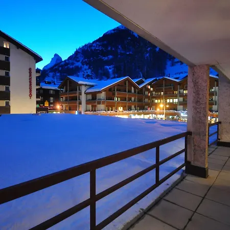 Haus Viktoria A Apartmán Zermatt