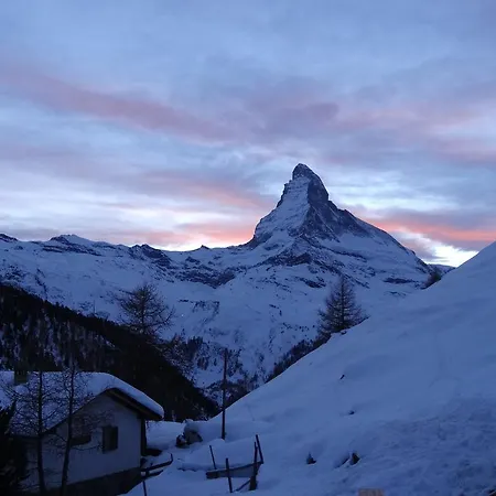 Appartement Haus Viktoria A *